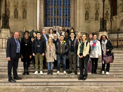 Group photo in Westminster f4b0e8a378b5127faa2d30e2fdad7885