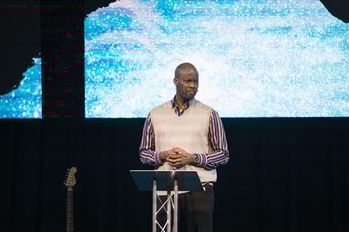 Pastor Kwame preaching