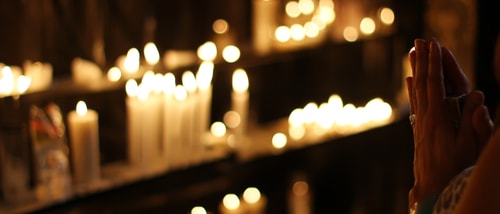 Blur-candlelight-close-up-1024900