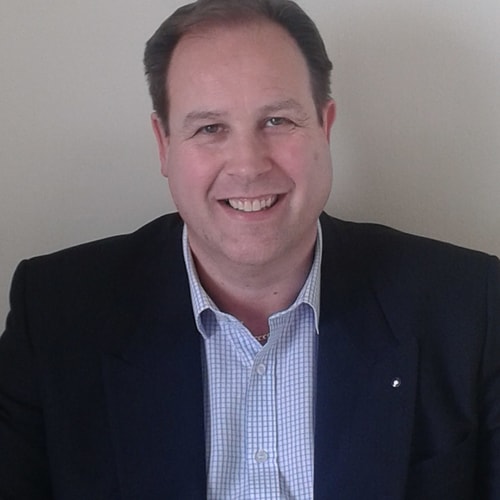 Martin Lewis headshot